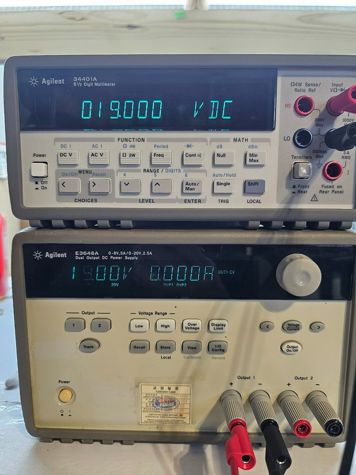 Agilent E3648A Dual Output DC Power Supply 0-8V,5A/0-20V,2.5A - Tested - 2064