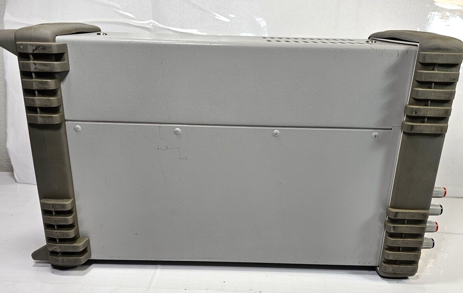 Agilent E3648A Dual Output DC Power Supply 0-8V,5A/0-20V,2.5A - Tested - 2490