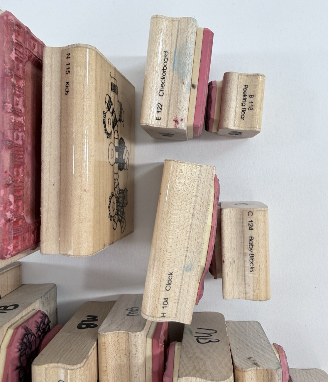 16 Pcs D.O.T.S. Wood Mounted Rubber Stamps Mixed Designs Dolls Frames Borders