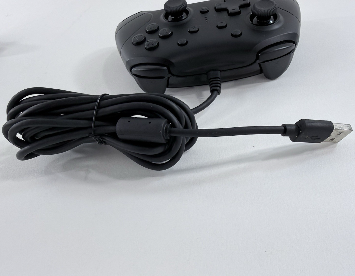ONN. Wired Black Gaming Controller for Nintendo Switch - Tested and Working