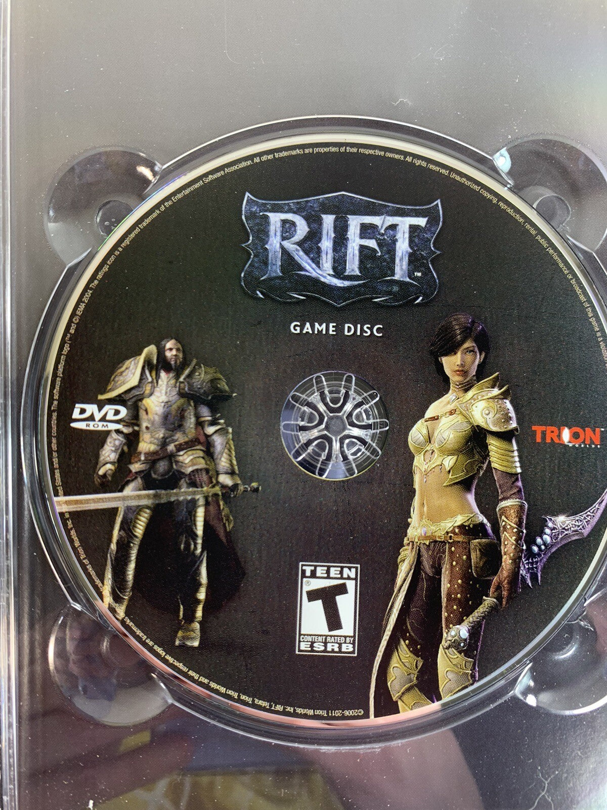 Rift 2011 Collector's Edition (2-Disc PC DVD-ROM & Soundtrack) & Sealed Artbook