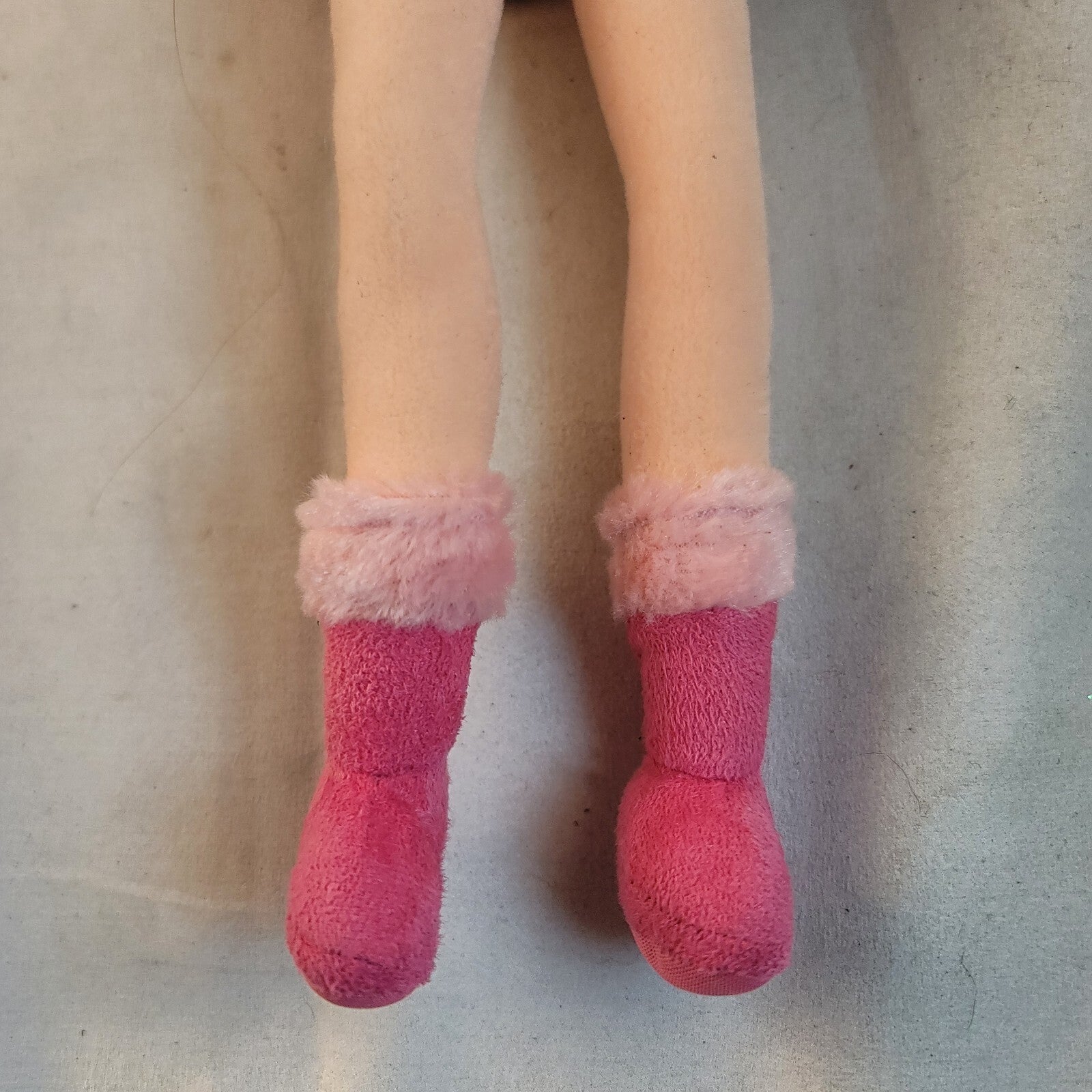 Ty Girlz 13" Plush Dolls Lot of 2 Toys Sizzlin' Sue and Punky Penny