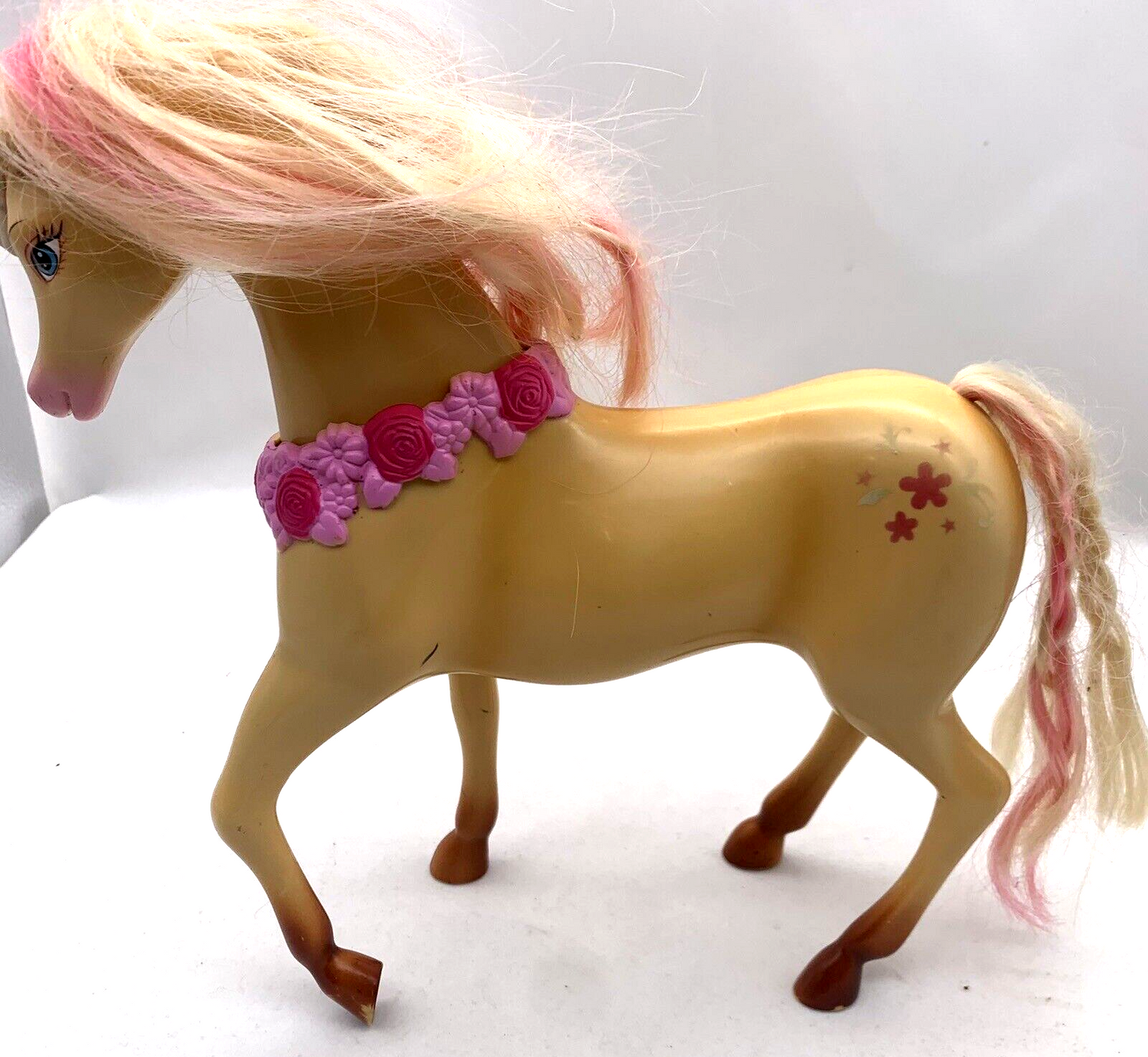 Barbie Shower & Show 10" Tawny Horse with Nodding Head - No Accessories