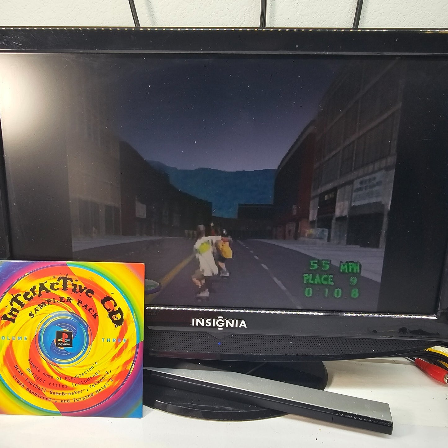 PlayStation Interactive Sampler Vol. 3 (Sony PlayStation 1, 1996) Game & Sleeve