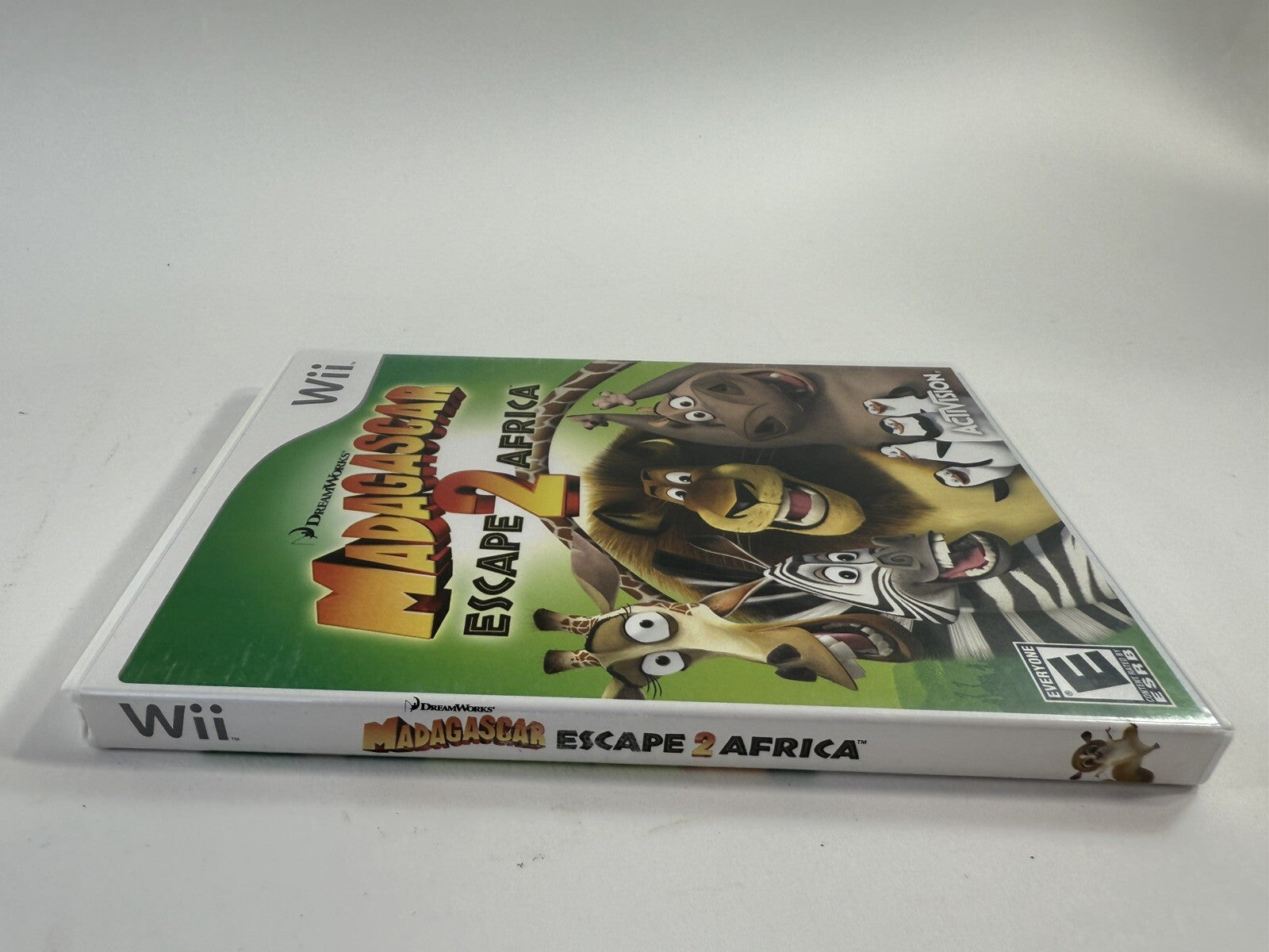 Madagascar: Escape 2 Africa (Nintendo Wii, 2008) Game Case Manual - Tested