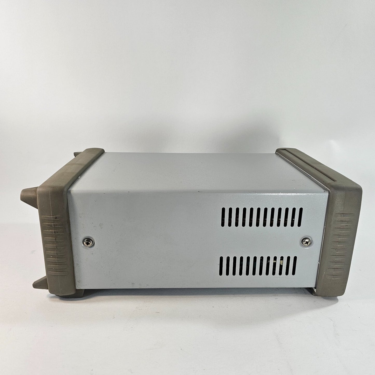 Agilent E3648A Dual Output DC Power Supply 0-8V,5A/0-20V,2.5A - Tested - 2064