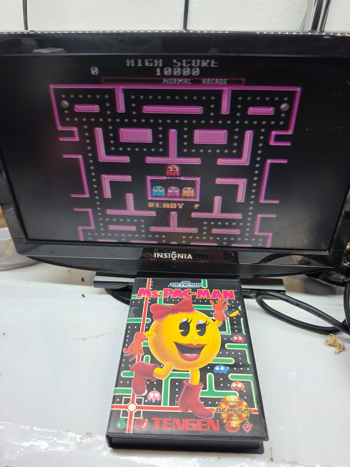 Ms. Pac-Man (Sega Genesis, 1991) Game, Case, Manual - Tested - Read