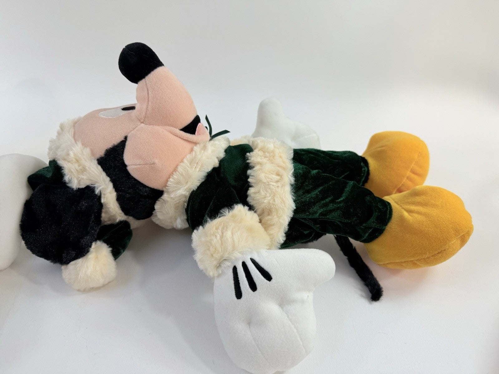 Disney Store Mickey Traditions Christmas 12" Mickey and Minnie Velvet Plush Set