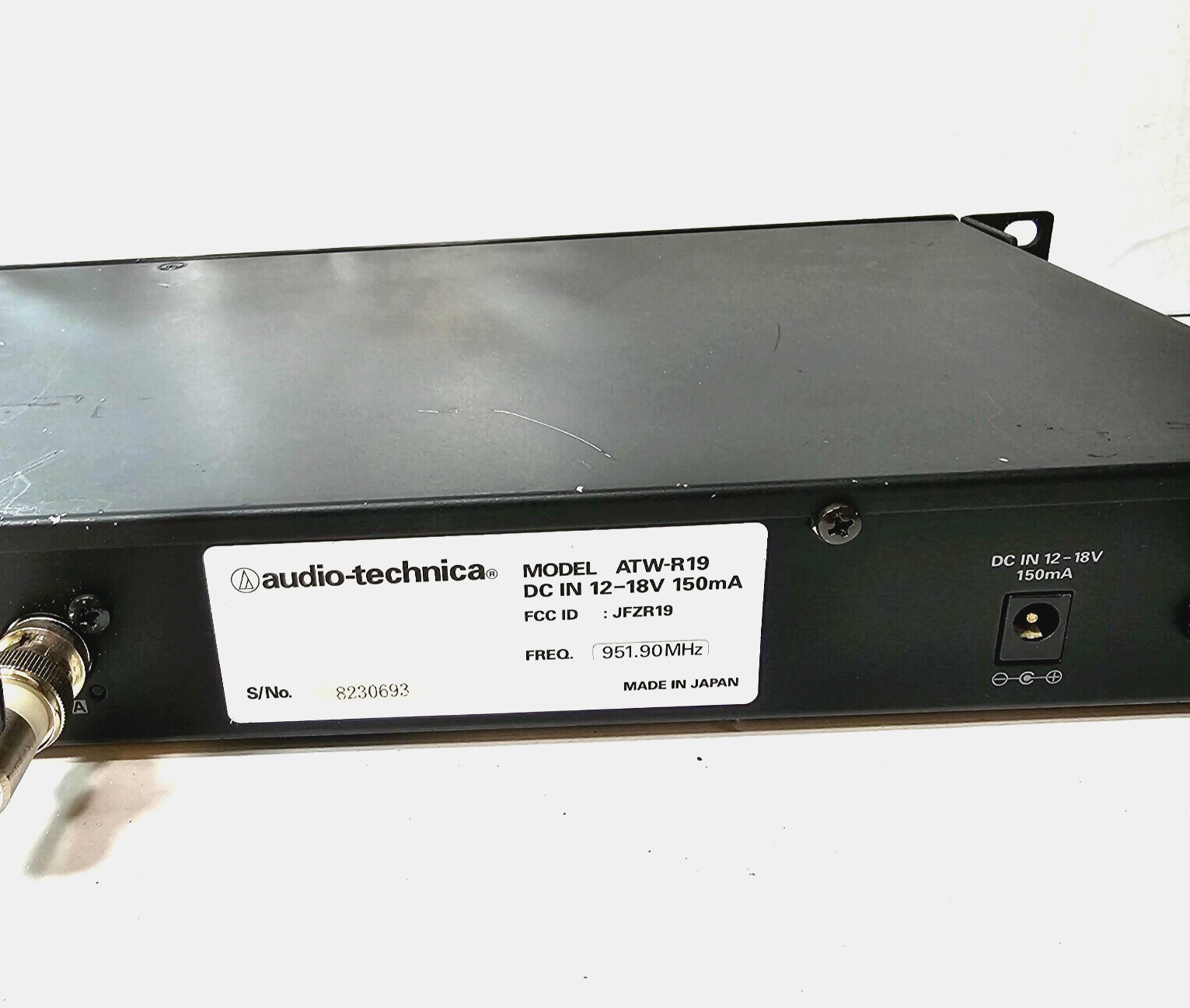 Audio Technica ATW-R19 UHF Diversity Receiver with Rackmount and Antenna -