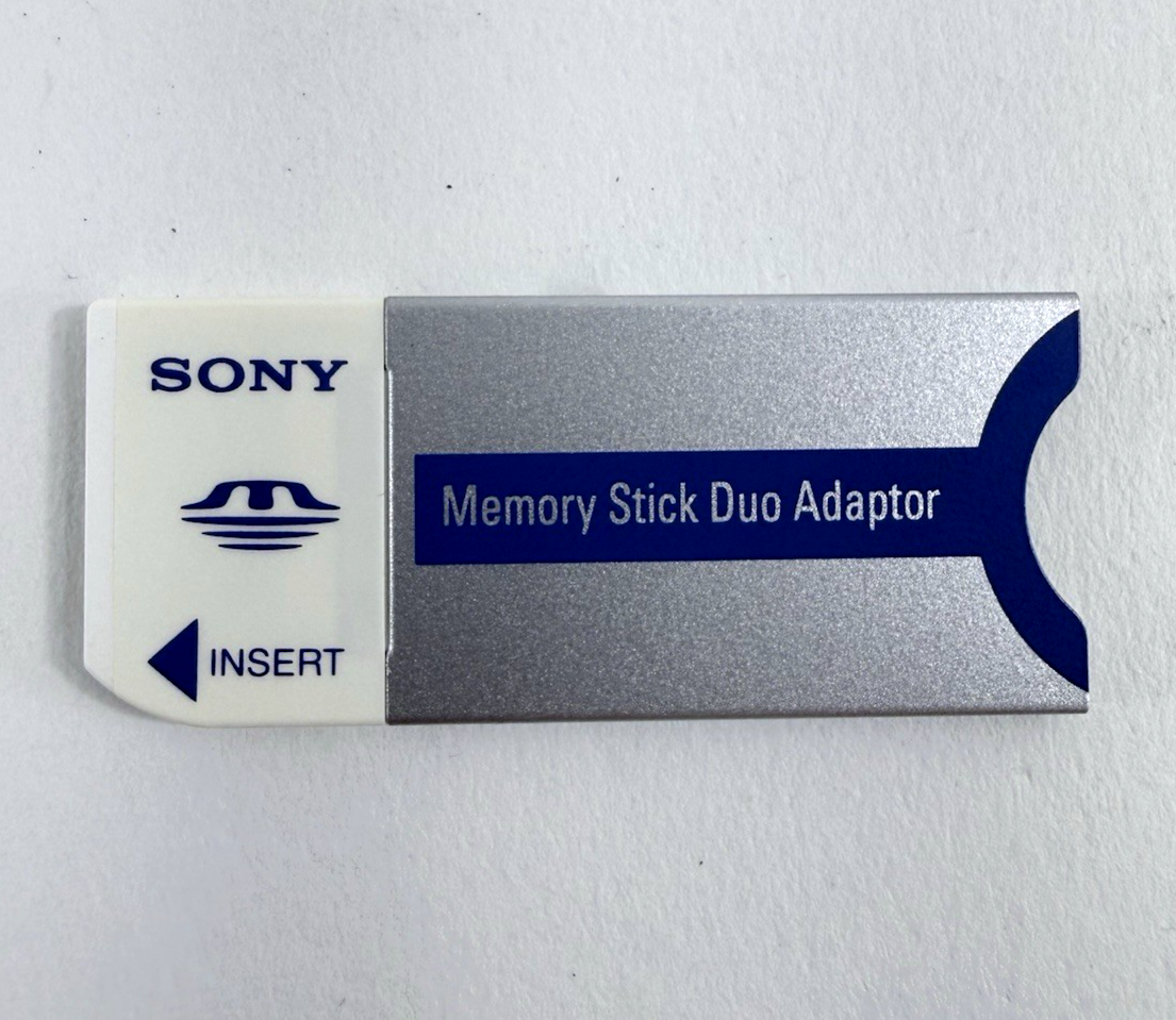 Sony Multi Slot USB Reader/Writer MSAC-USM1 with Memory Card + Adapter - Tested