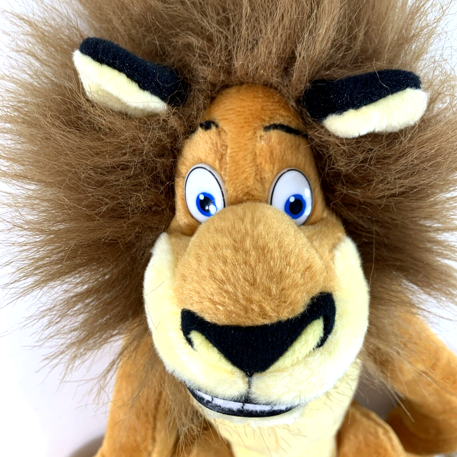 Dreamworks Madagascar 12” Seated Alex The Lion Plush - Kohls Cares