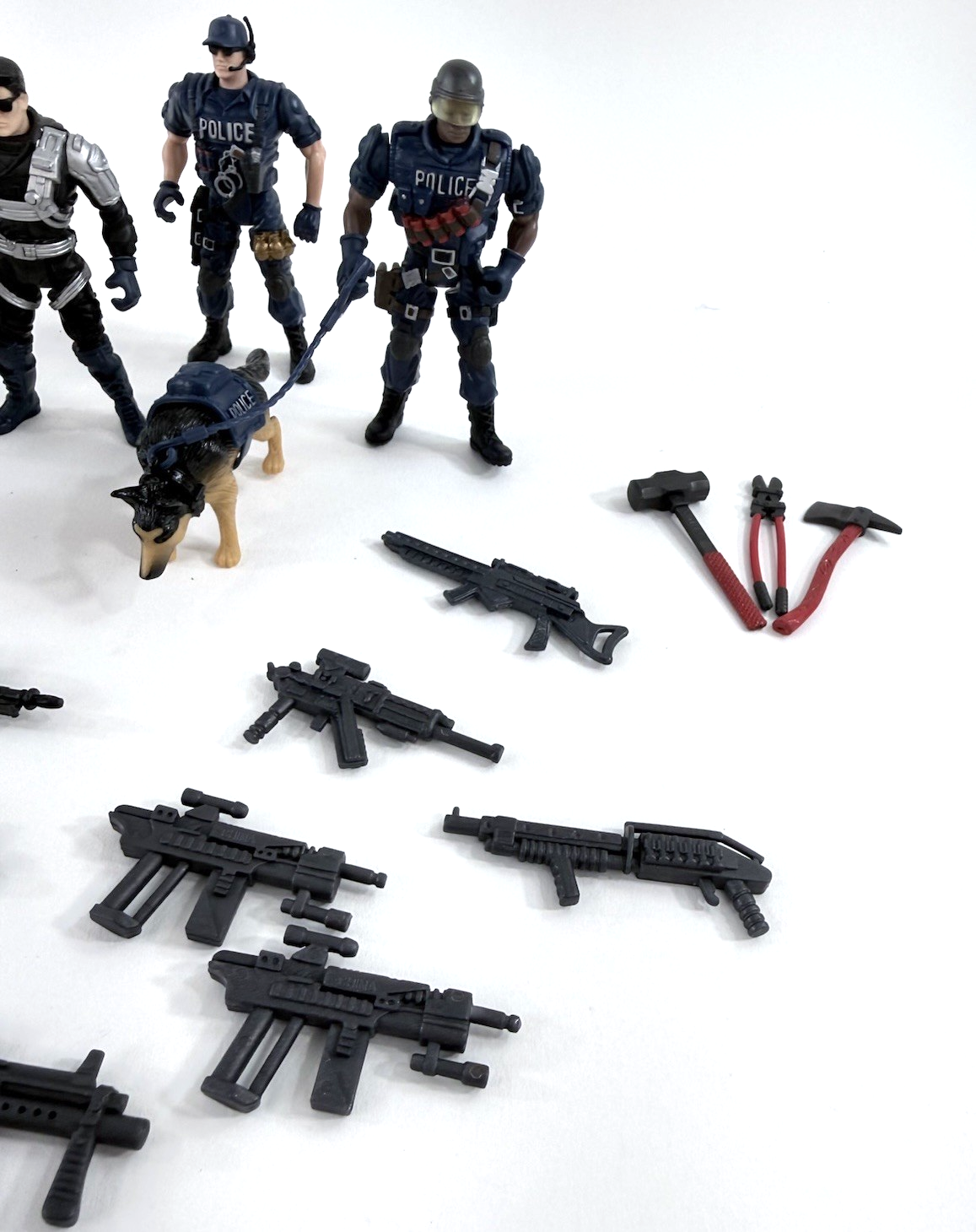 Chap Mei 3.75” Police Force/Soldier Force Action Figures With Accessories