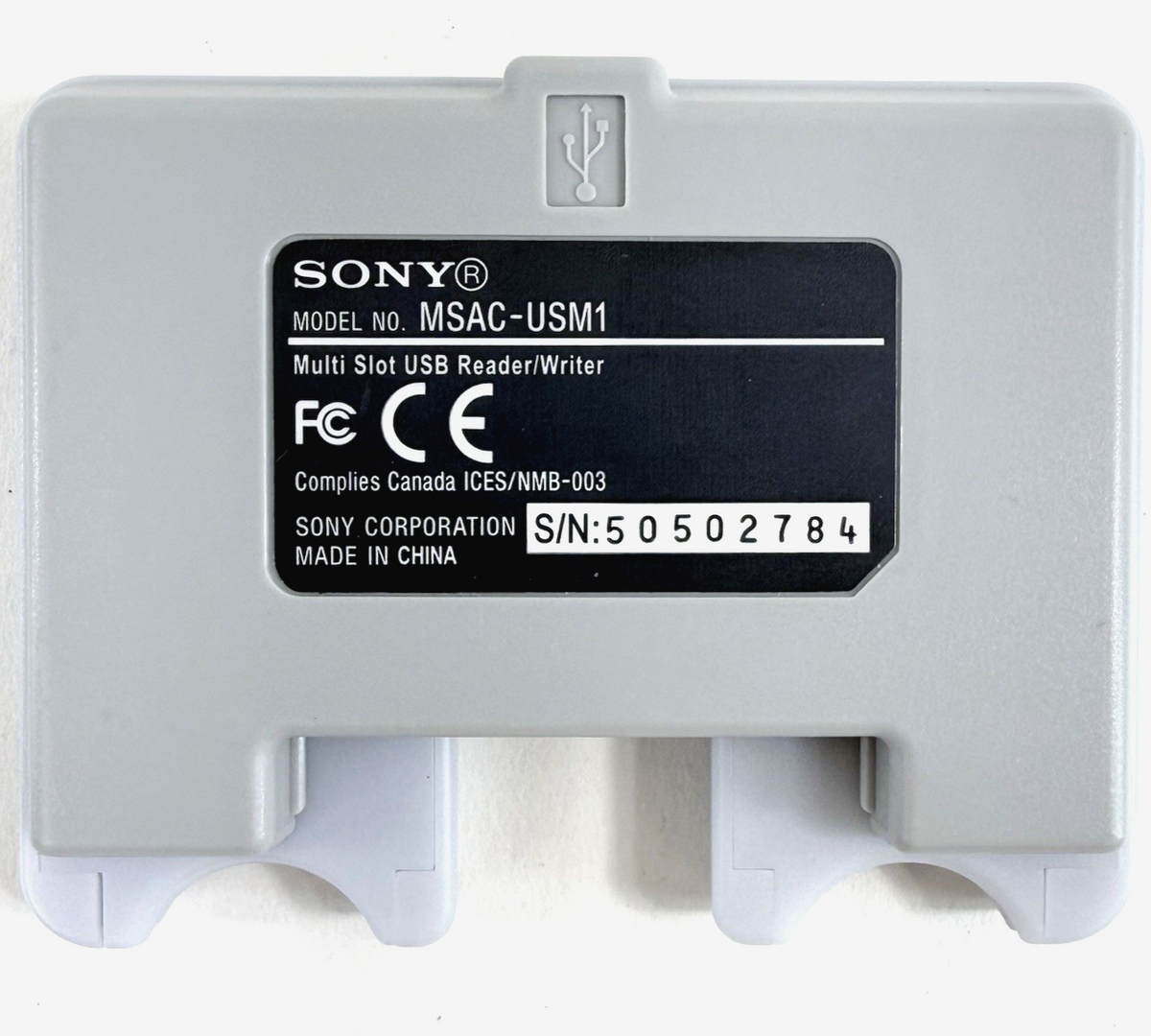 Sony Multi Slot USB Reader/Writer MSAC-USM1 with Memory Card + Adapter - Tested