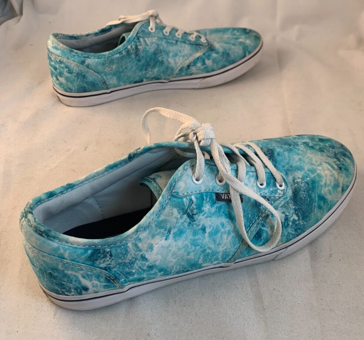 Vans Sneakers Shoes Low Top Canvas Ocean Blue Waves Women's 8.5