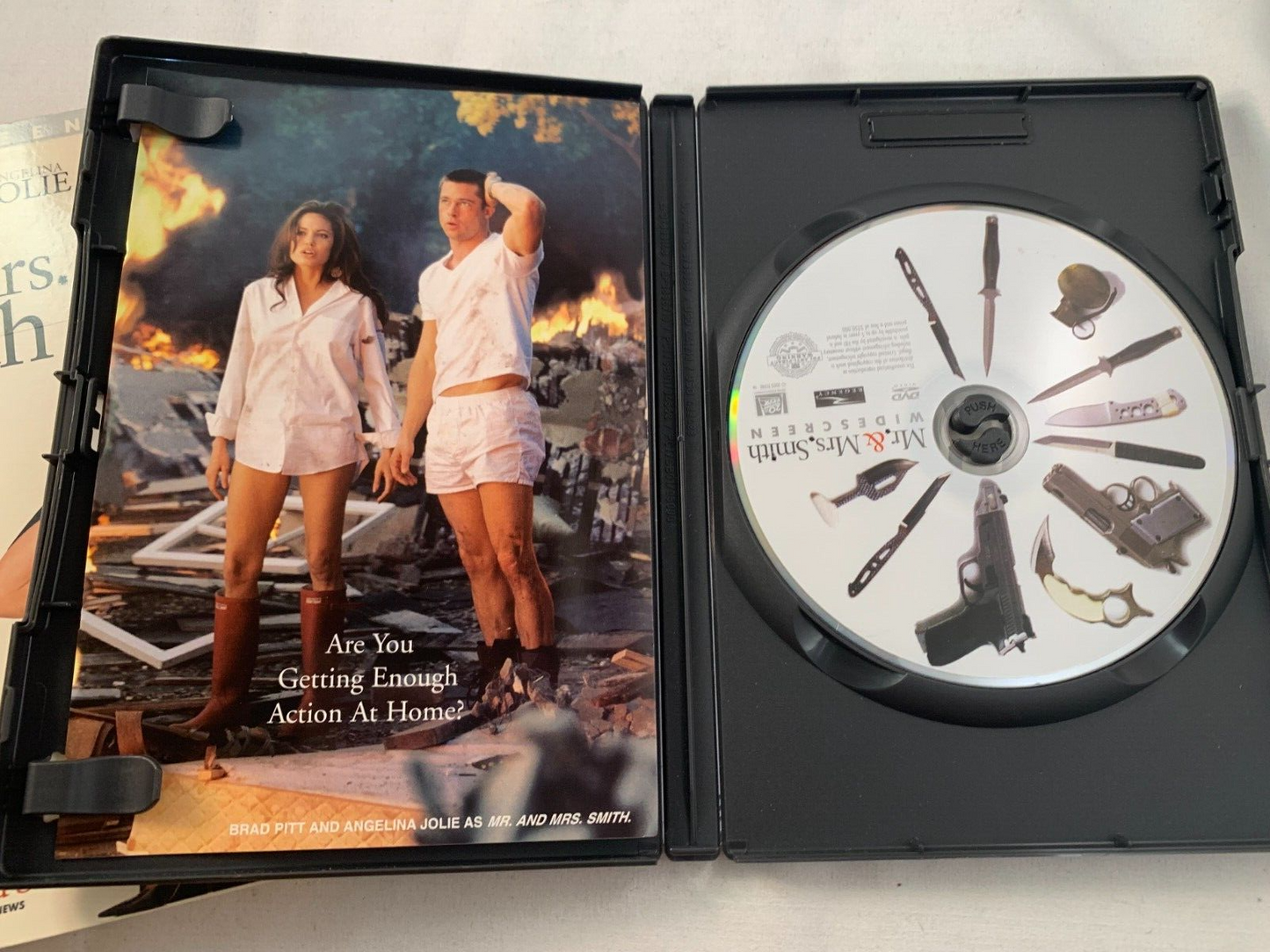 Mr. and Mrs. Smith (DVD bundle) The Mexican - Brad Pitt films