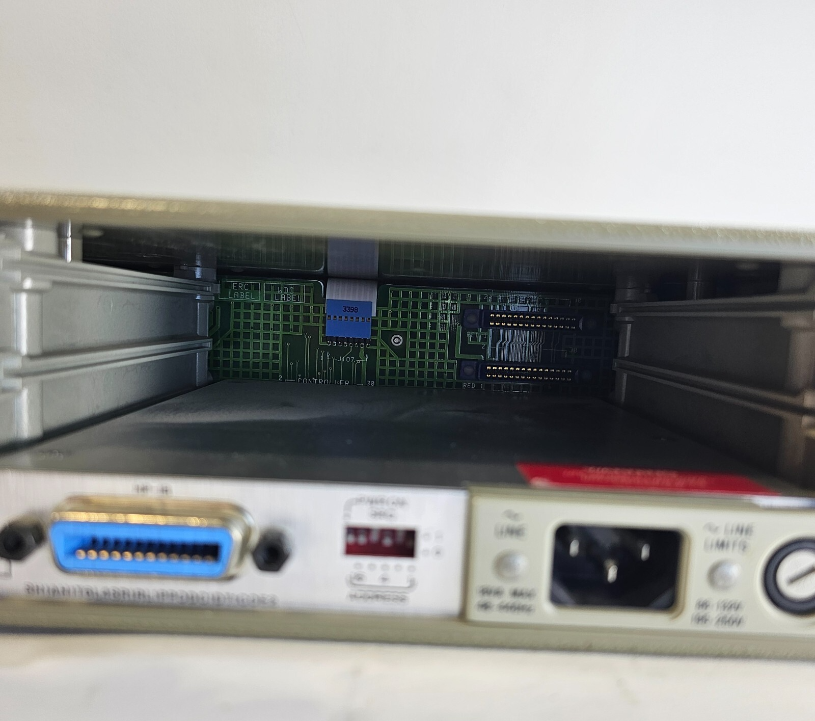 Hewlett Packard 3488A Switch / Control Unit  Mounting Brackets & Card - Tested