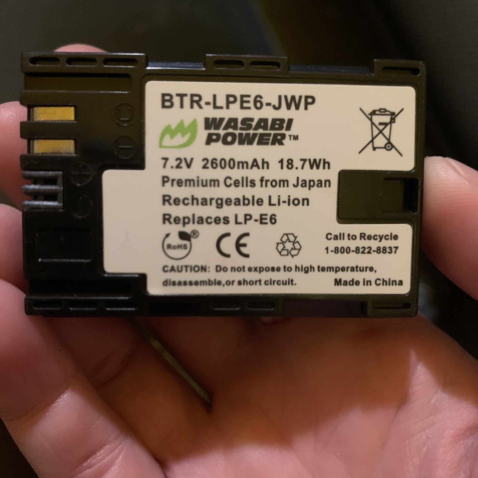 Wasabi Power LCH-LPE6 Charger w/Battery for Canon (PB1016688)