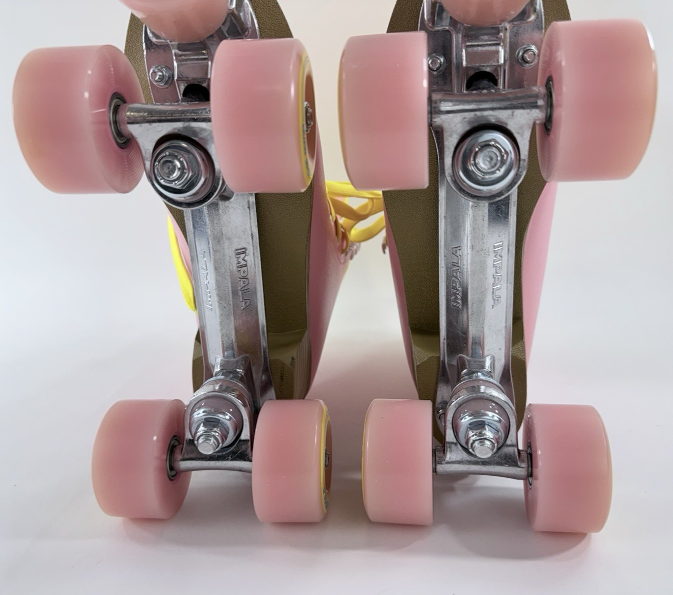 Impala Rollerskates US10 Women's A126-58817 Pink/Yellow Vegan Rollerskates - New