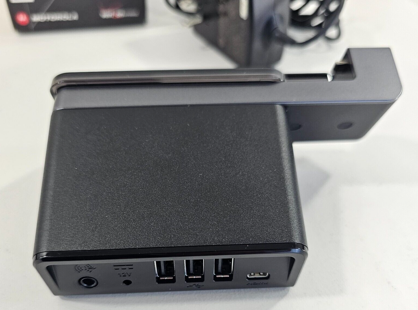 Motorola Droid Razr HD Docking Station and AC Adapter in Box - Tested