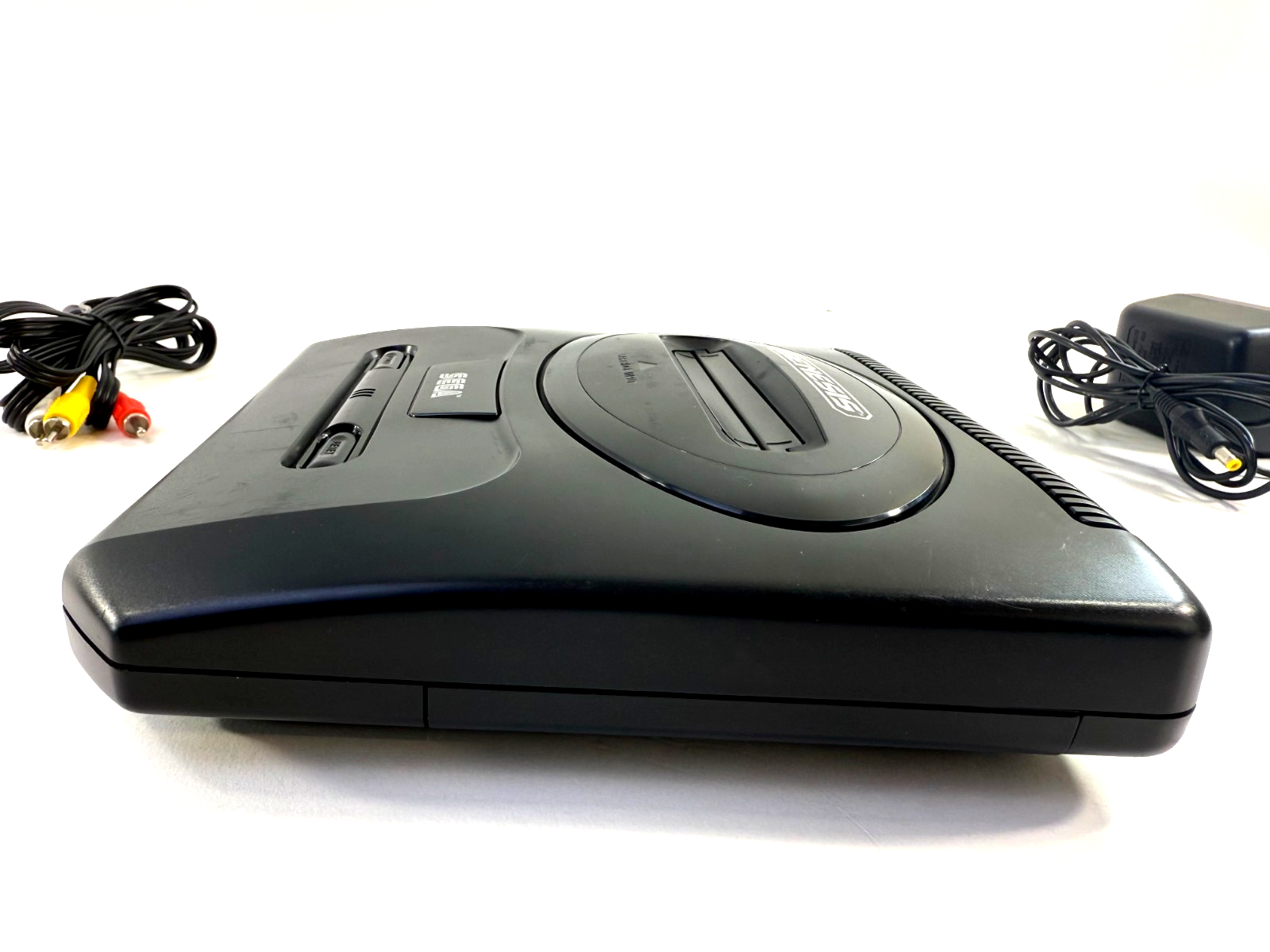 SEGA Genesis Model 2 Console MK-1631 with Controller, AV, Power Supply - Tested