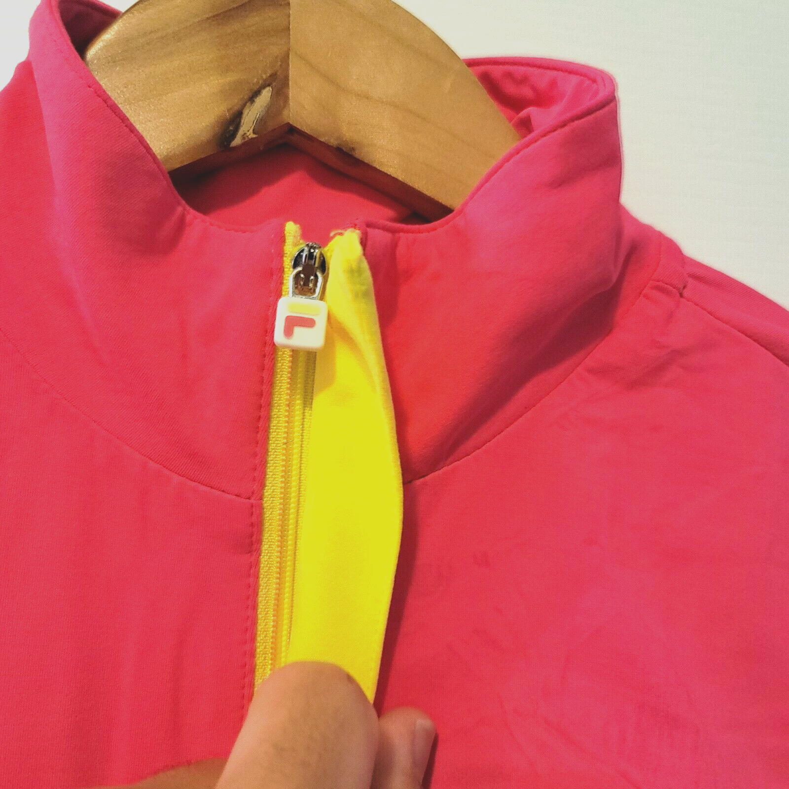 Fila Women's Medium Lightweight Pink/Yellow/Gray Athletic Running Jacket