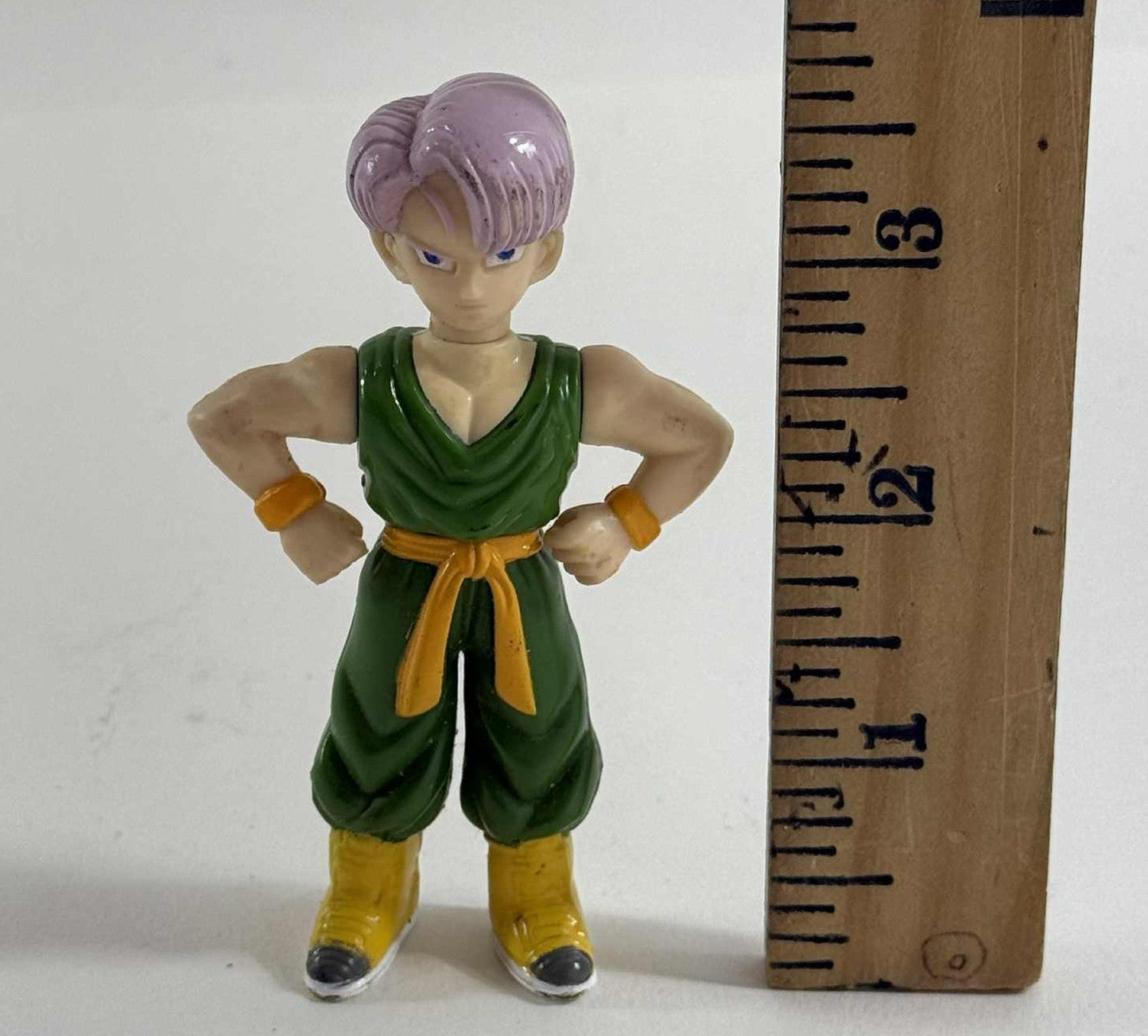 Irwin Toys 1999 Dragon Ball Z 3.75" Kid Trunks Action Figure