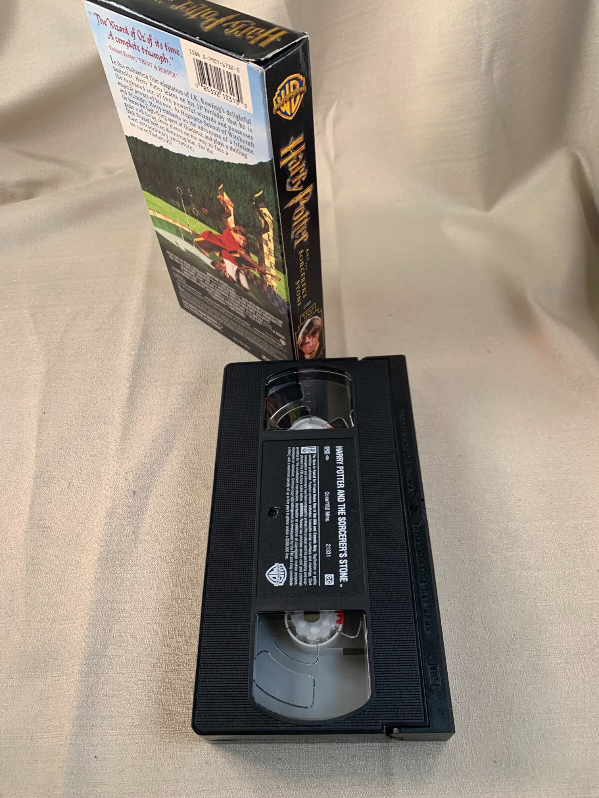 Harry Potter and the Sorcerers Stone (VHS, 2002, Includes 5 Additional Minutes)
