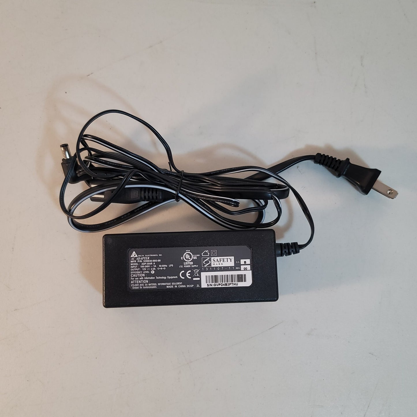 Delta Electronics AC Adapter Model: ADP-30AR A