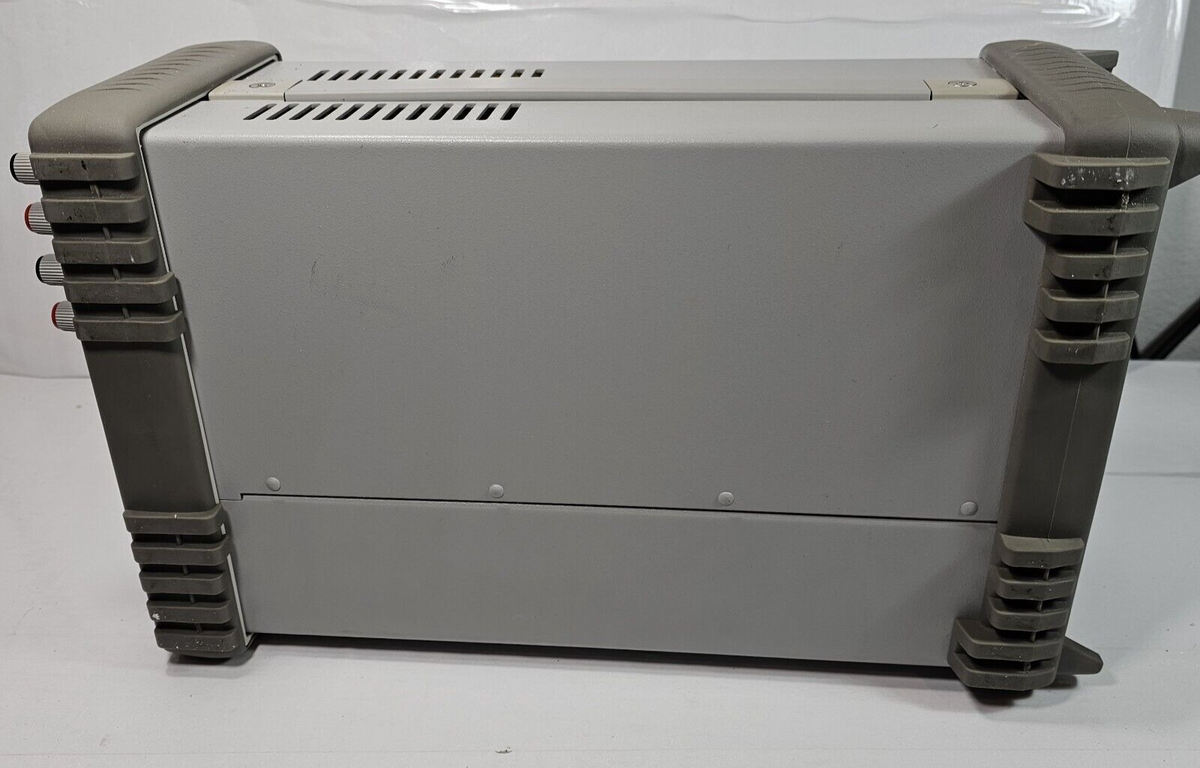 Agilent E3648A Dual Output DC Power Supply 0-8V,5A/0-20V,2.5A - Tested - 4386