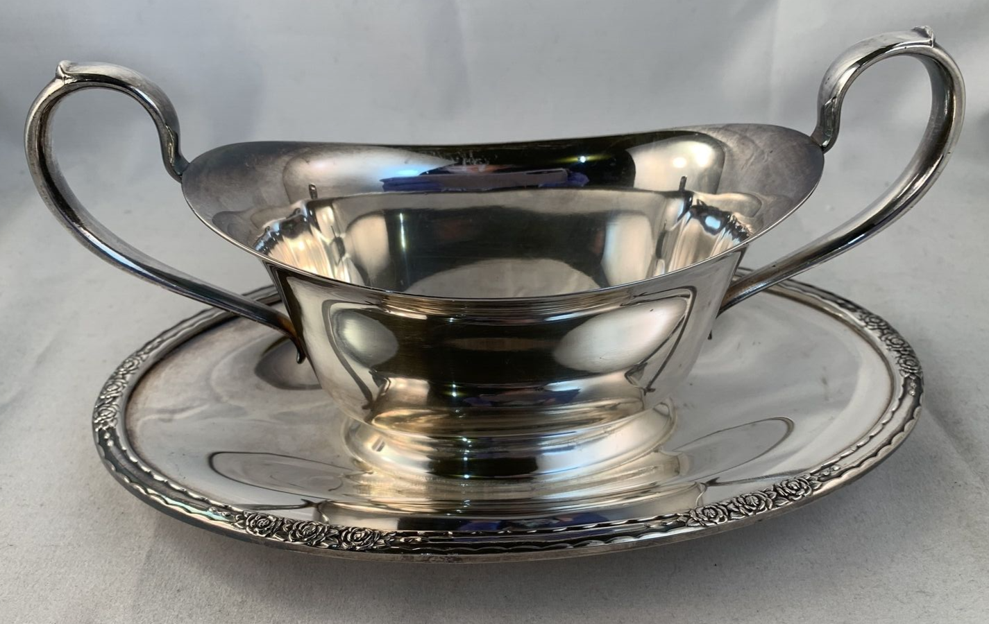 International Silver Camille 6013 Plated Gravy Sauce Boat Silverplate