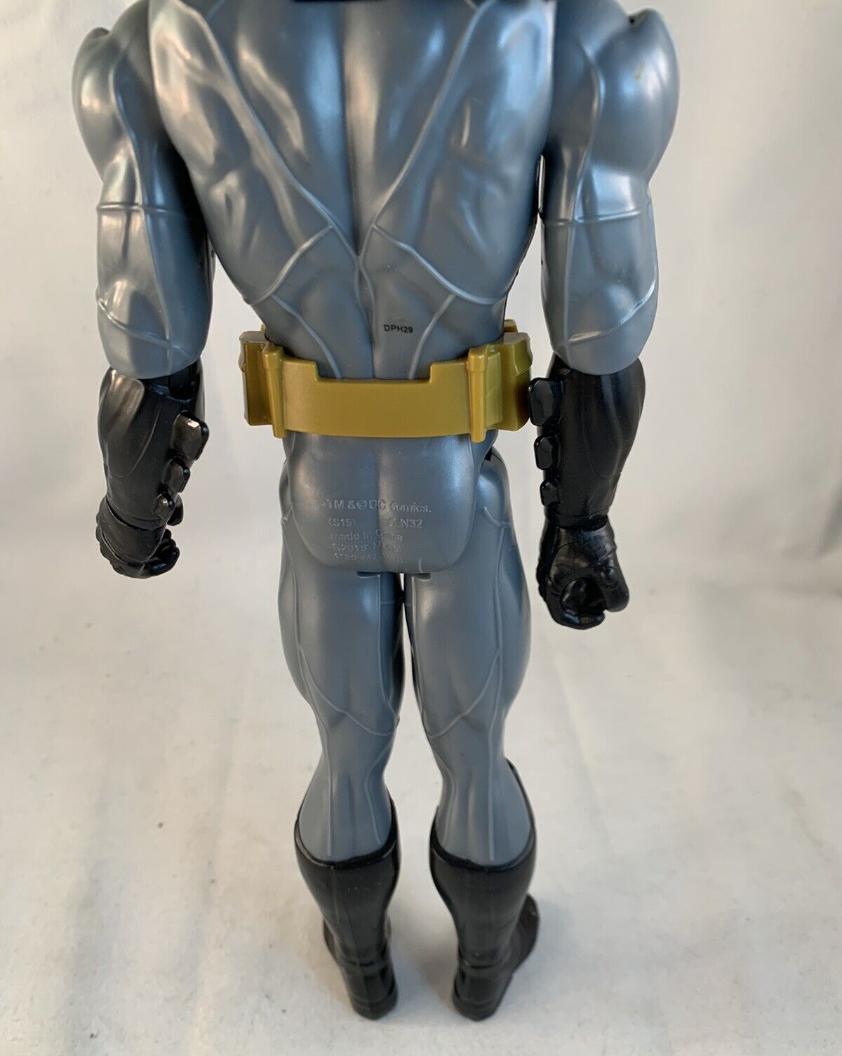 Mattel 2015 Batman Unlimited 12" Batman Action Figure - Black and Grey Batsuit