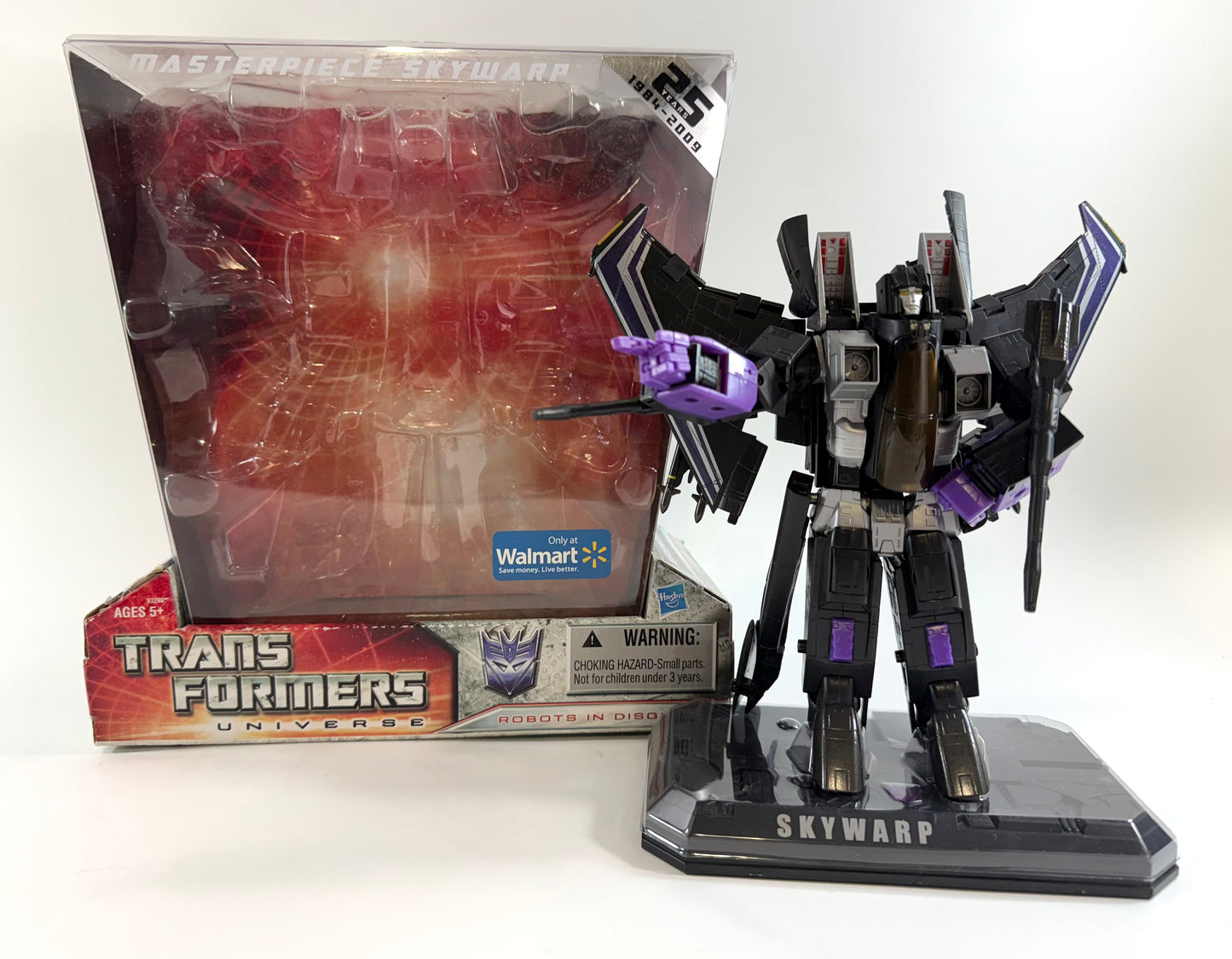 Hasbro Transformers Universe Masterpiece Skywarp G1 Series Action Figure + Box