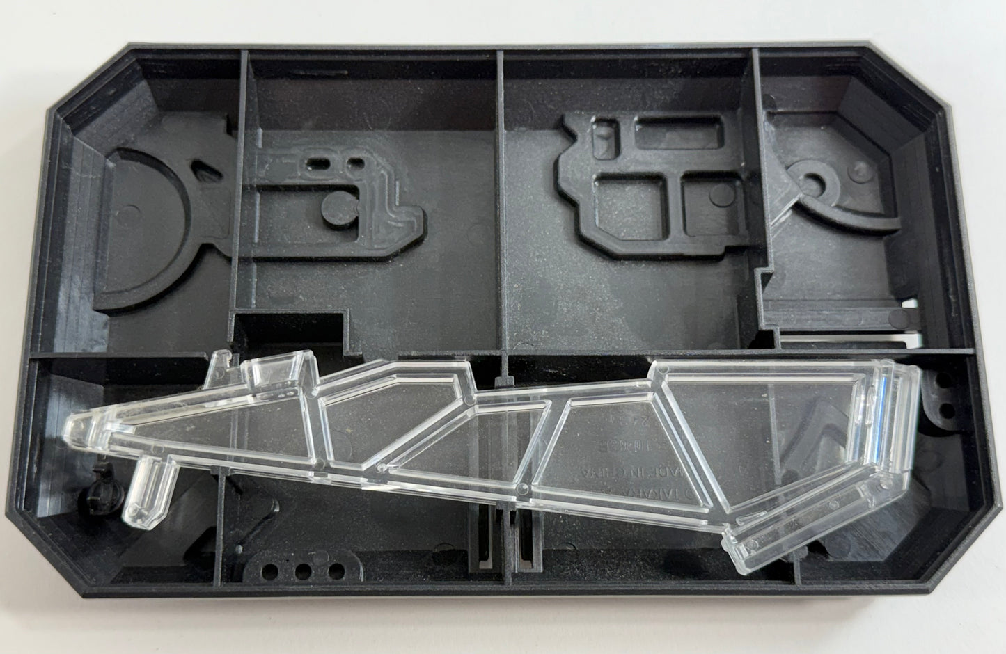 Hasbro Transformers Universe Masterpiece Skywarp G1 Series Action Figure + Box