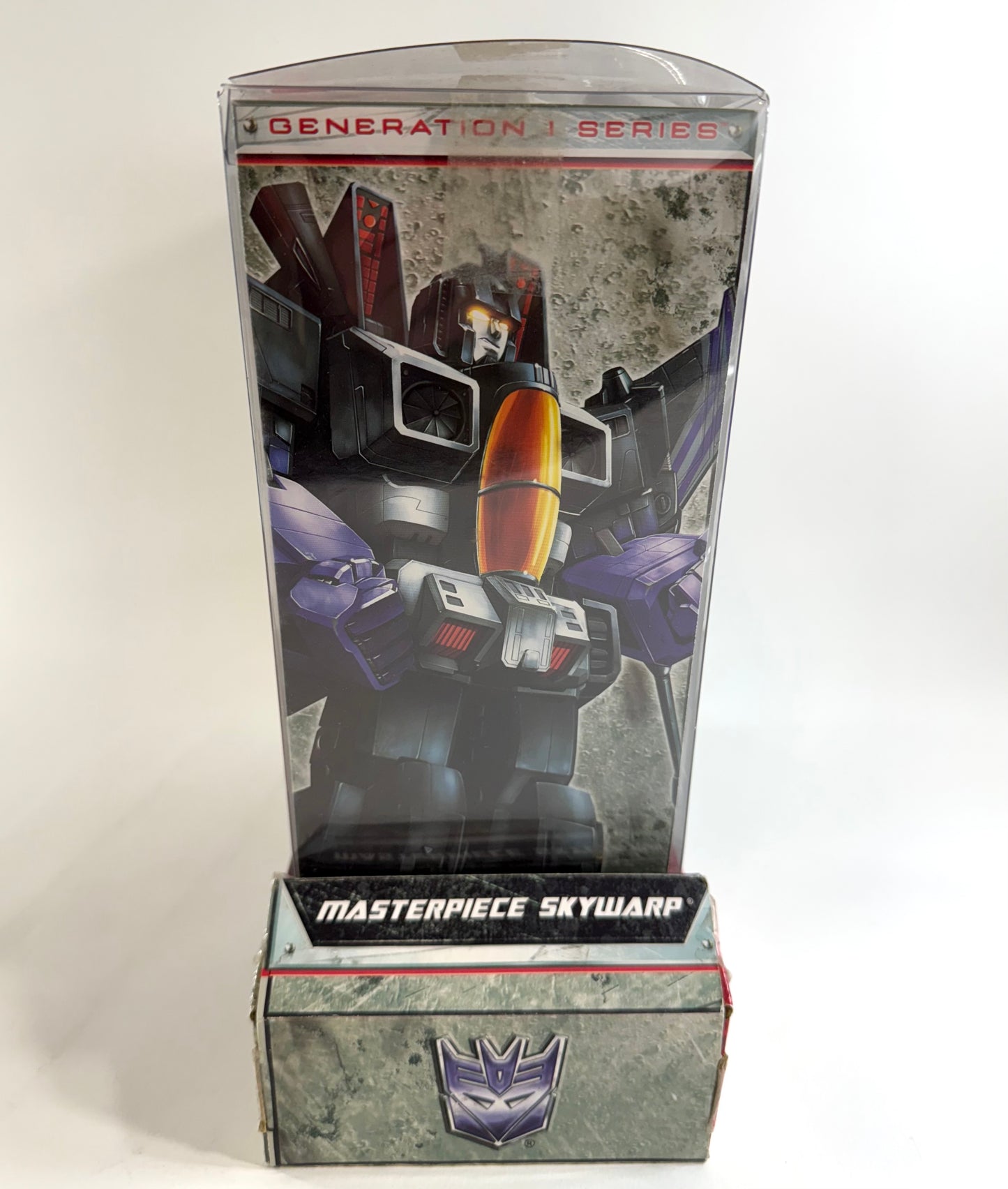 Hasbro Transformers Universe Masterpiece Skywarp G1 Series Action Figure + Box