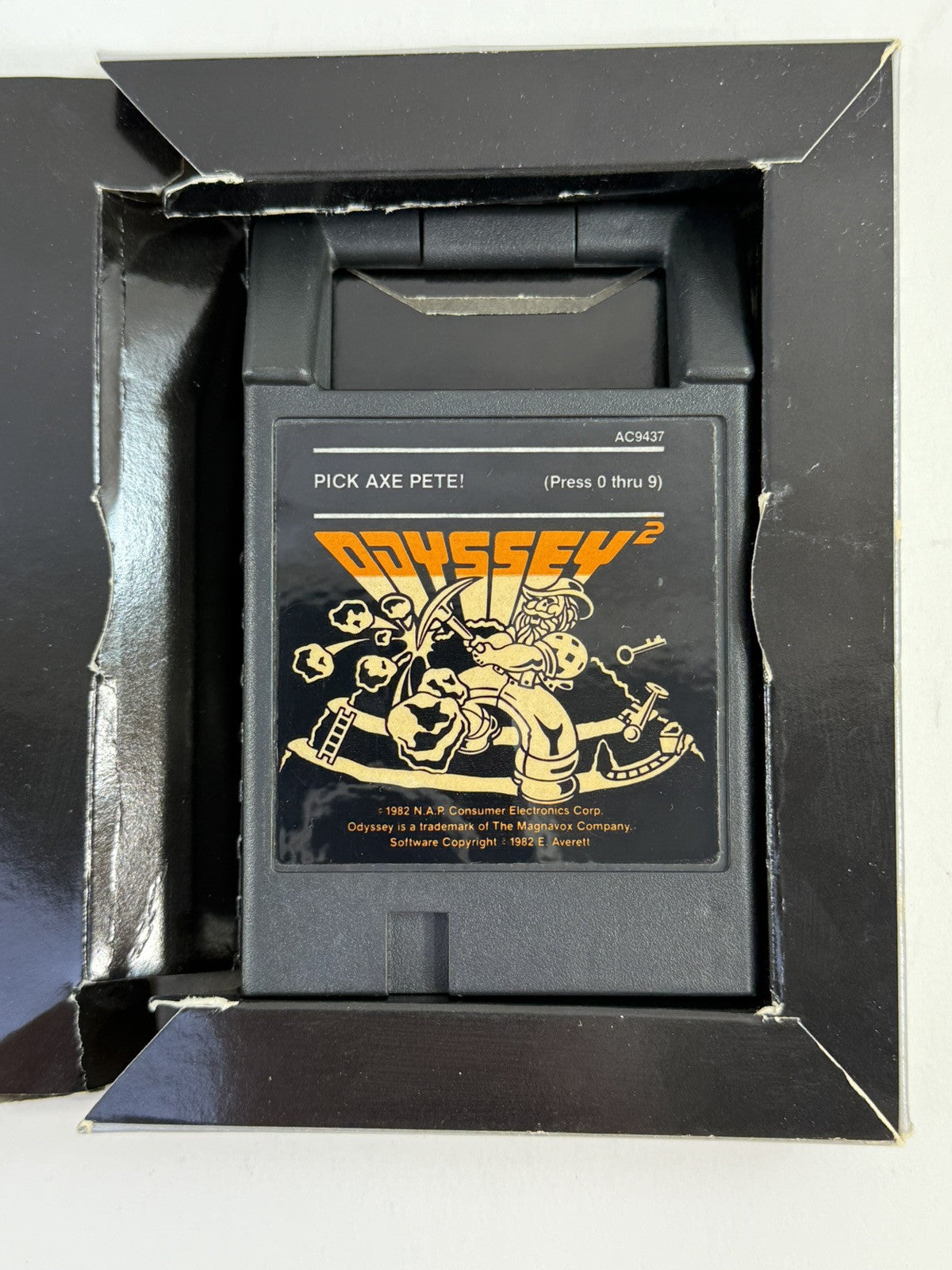 Pick Axe Pete! (Odyssey 2/Videopac, 1982) Game Box Manual - Tested and Working