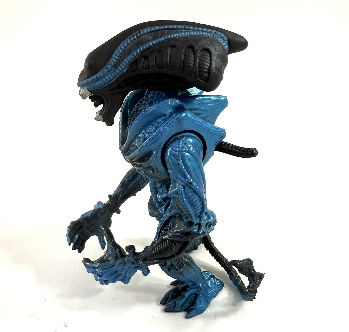 Kenner 1992 Blue Gorilla Alien Xenomorph 5" Action Figure - Tested