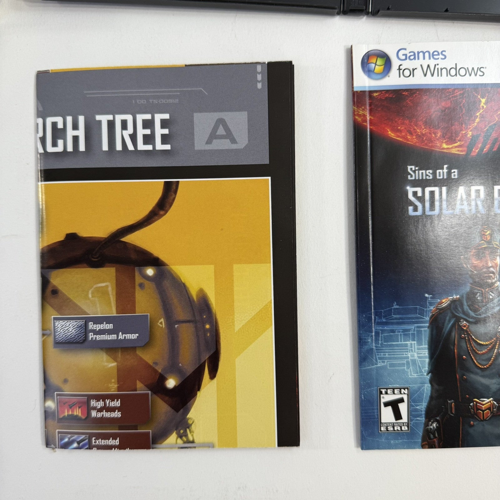 Sins of a Solar Empire: Game of the Year Ed. (PC, 2009) Game Case Manual Poster