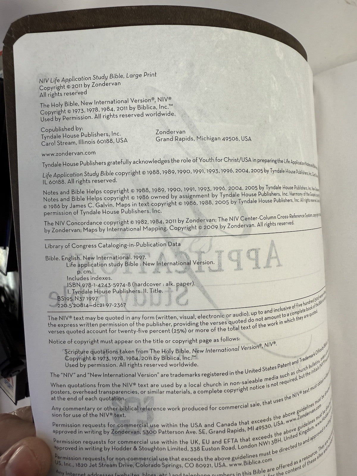 Life Application Study Bible By Zondervan 2011 Leatherbound - Box And Index Tabs